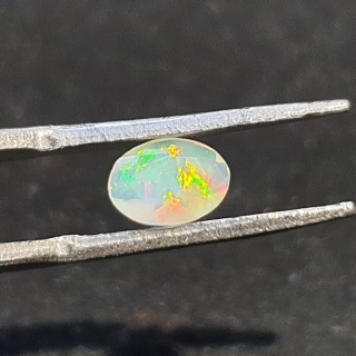 Opal z Etiopii fasetowany 7x5 mm nr A260