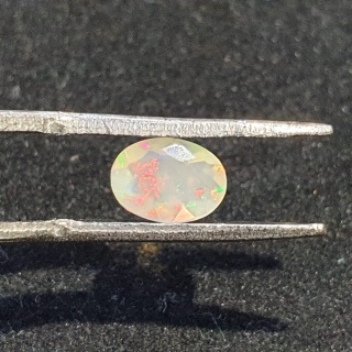 Opal z Etiopii fasetowany 7x5 mm nr A261