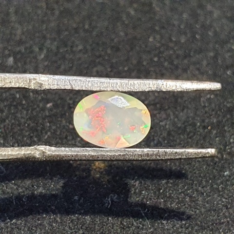 Opal z Etiopii fasetowany 7x5 mm nr A261