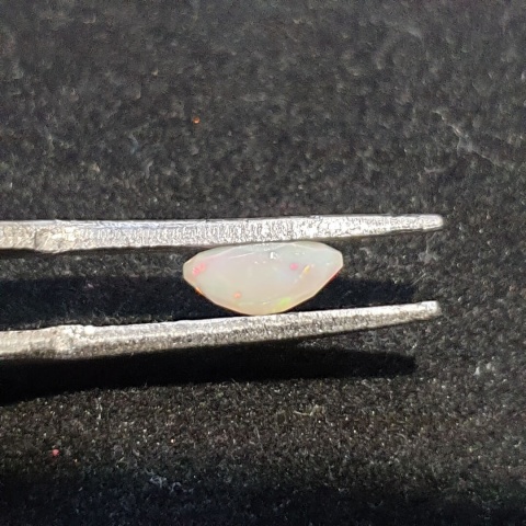 Opal z Etiopii fasetowany 7x5 mm nr A263