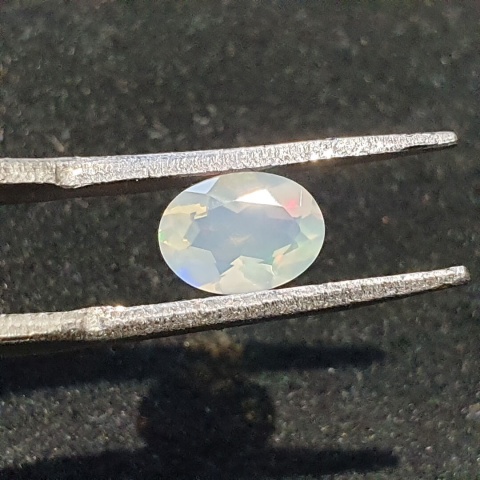 Opal z Etiopii fasetowany 7x5 mm nr A264