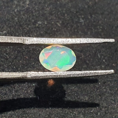 Opal z Etiopii fasetowany 7x5 mm nr A265
