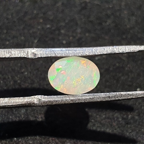 Opal z Etiopii fasetowany 7x5 mm nr A271