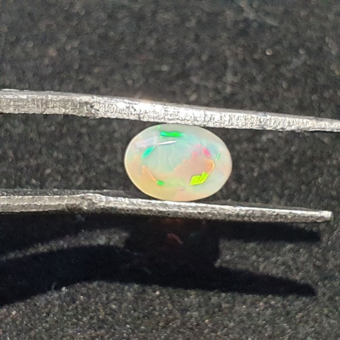 Opal z Etiopii fasetowany 7x5 mm nr A273