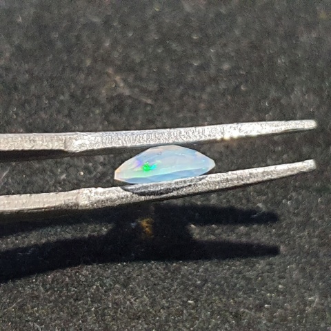 Opal z Etiopii fasetowany 7x5 mm nr A274