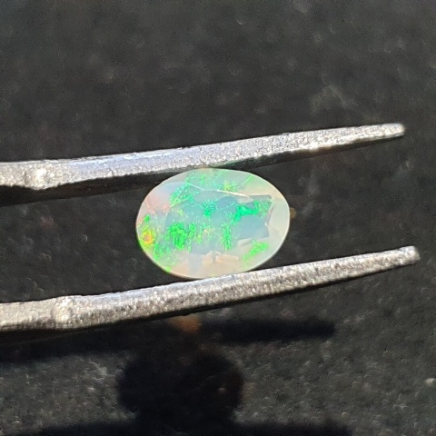 Opal z Etiopii fasetowany 7x5 mm nr A277