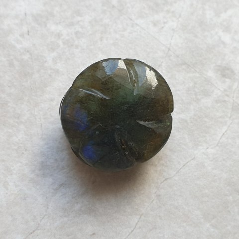 Labradoryt róża fi 19 mm nr 35