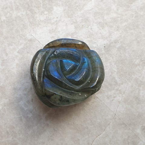Labradoryt róża fi 22 mm nr 8