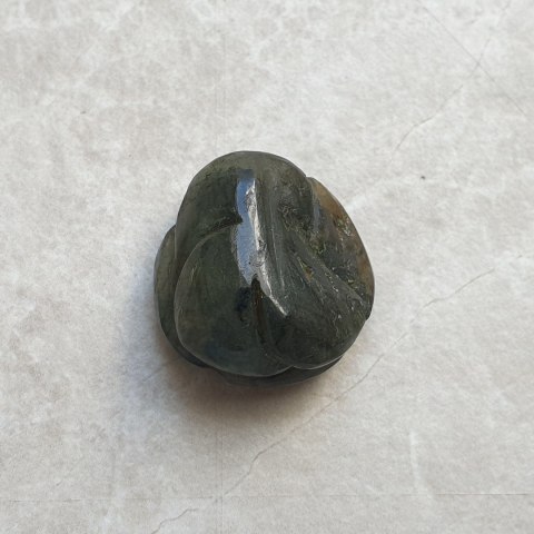 Labradoryt róża fi 22 mm nr 8
