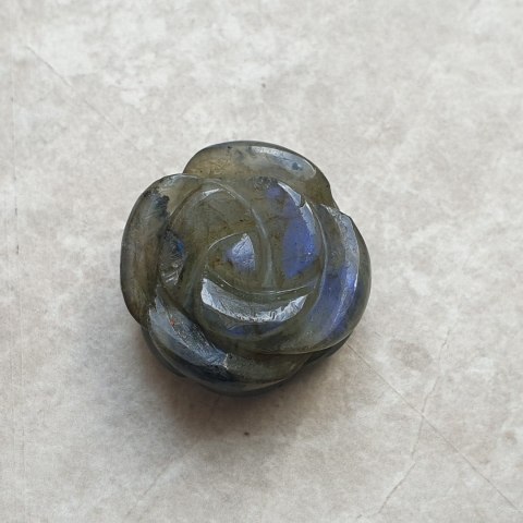 Labradoryt róża fi 23 mm nr 22