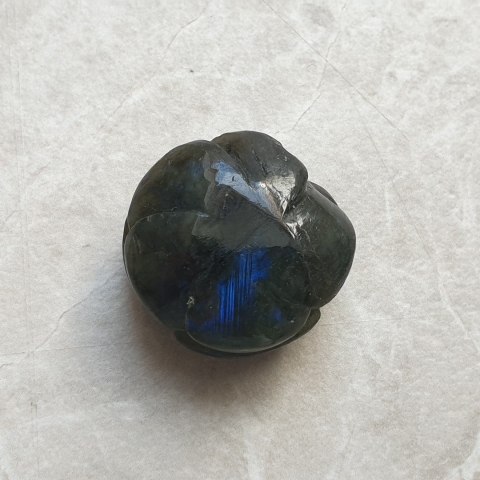 Labradoryt róża fi 24 mm nr 14