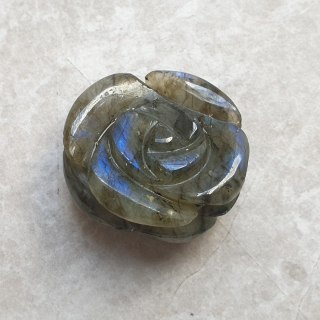Labradoryt róża fi 26 mm nr 26