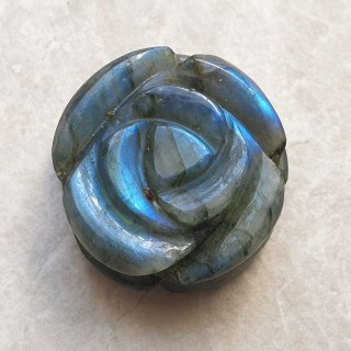 Labradoryt róża fi 32 mm nr 2