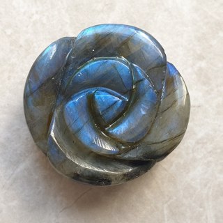Labradoryt róża fi 32 mm nr 4