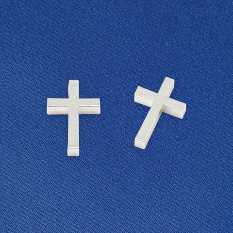 Zawieszka krzyż mosiądz posrebrzany 13x8,5 mm 1 szt