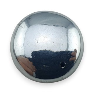 Szungit szlachetny kaboszon z dziurką fi 23 mm nr 27