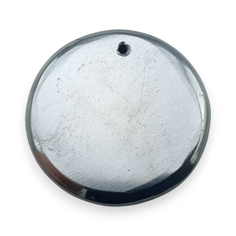 Szungit szlachetny kaboszon z dziurką fi 25 mm nr 14