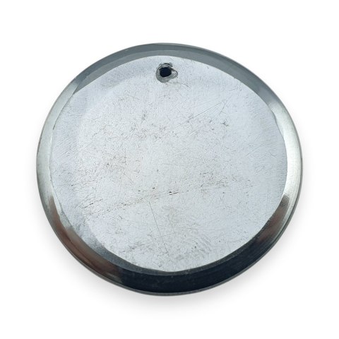 Szungit szlachetny kaboszon z dziurką fi 28 mm nr 19