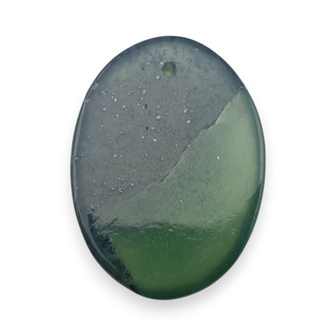 Jadeit nefryt kaboszon z dziurką 25x18 mm nr 38
