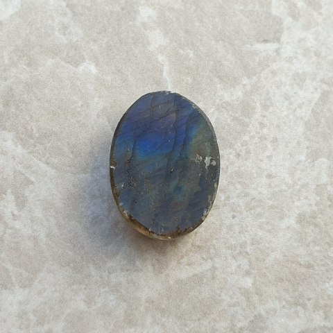 Labradoryt kaboszon 19x14 mm nr C30