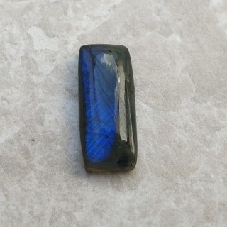 Labradoryt kaboszon 23x10 mm nr C76