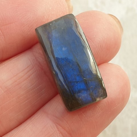 Labradoryt kaboszon 23x11 mm nr C22