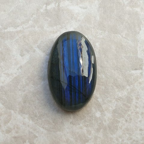 Labradoryt kaboszon 25x15 mm nr C31