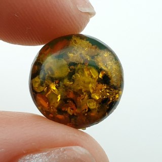 Bursztyn bałtycki kaboszon fi 13 mm nr A479