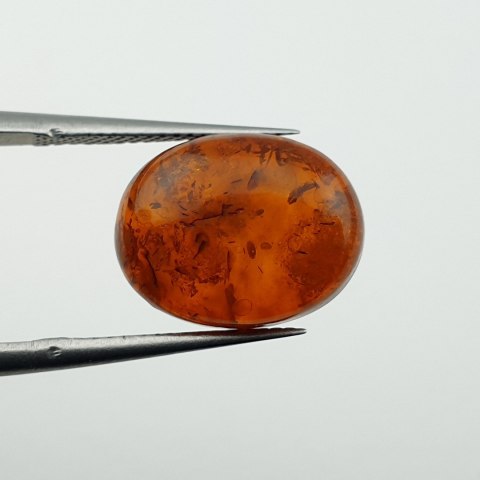 Bursztyn bałtycki kaboszon 13x10 mm nr A872