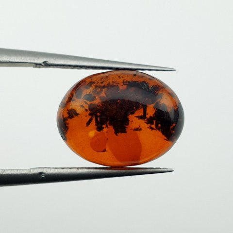 Bursztyn bałtycki kaboszon 13x10 mm nr A879