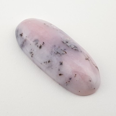 Opal różowy kaboszon 36x15 mm nr 16