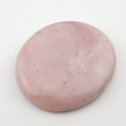 Opal różowy kaboszon 41x36 mm nr 13