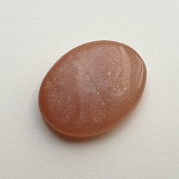 Kamień księżycowy brzoskwiniowy kaboszon 22x17 mm nr 19