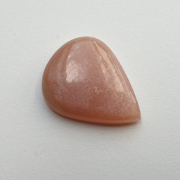Kamień księżycowy brzoskwiniowy kaboszon 25x20 mm nr 24