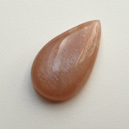 Kamień księżycowy brzoskwiniowy kaboszon 29x17 mm nr 16