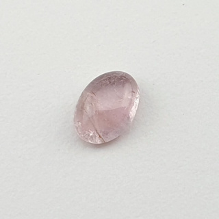 Turmalin kaboszon 6x4 mm nr 137