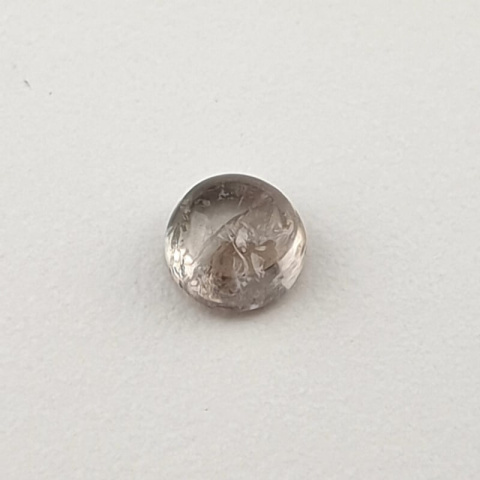 Turmalin kaboszon fi 4 mm nr 181