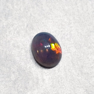 Czarny Opal Etiopski 10x8 mm nr 324