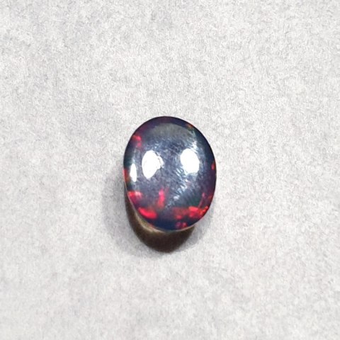 Czarny Opal Etiopski 10x8 mm nr 324