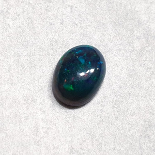 Czarny Opal Etiopski 10x8 mm nr 332