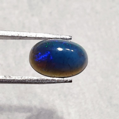 Czarny Opal Etiopski 11x7 mm nr 331