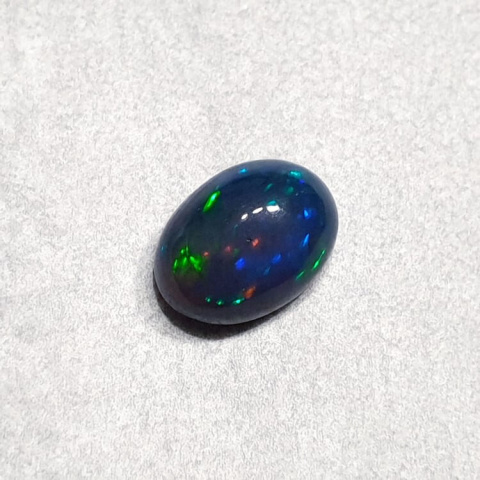 Czarny Opal Etiopski 11x8 mm nr 288