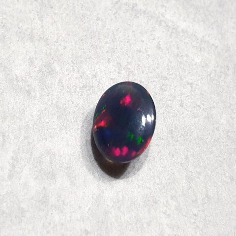 Czarny Opal Etiopski 11x8 mm nr 304