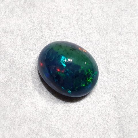 Czarny Opal Etiopski 11x9 mm nr 315