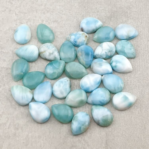 Larimar kaboszon łezka 14x10 mm 1 szt