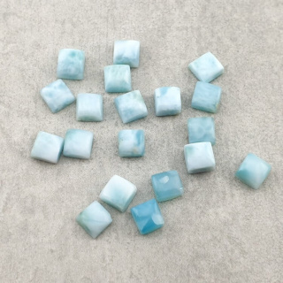 Larimar kaboszon 5x5 mm 1 szt