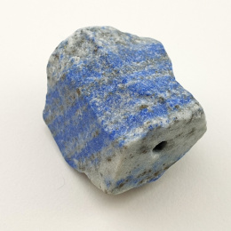 Lapis lazuli bryłka z dziurką 23x24 mm nr 6