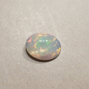 Opal z Etiopii kaboszon 9x7 mm nr 346