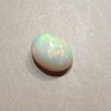 Opal z Etiopii kaboszon 8x6 mm nr 363