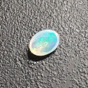 Opal z Etiopii kaboszon 8x6 mm nr 367